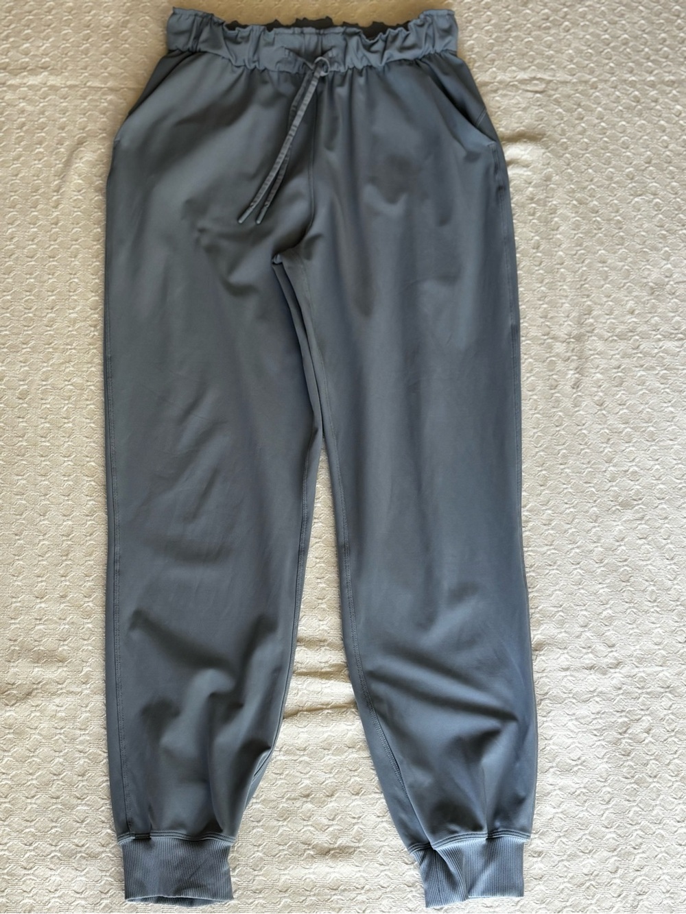 lululemon athletica Light Gray Drawstring Joggers